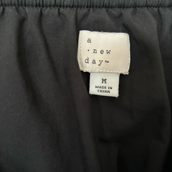 Leopard Print Knee-Length Flowy Skirt Size Medium - Picture 3 of 7